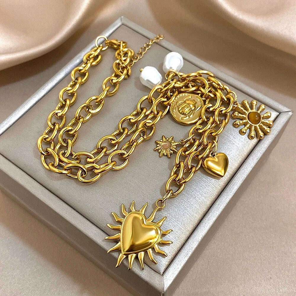 Vintage Chunky Golden Thick Chain Stainless Steel Charm Necklace Statement Chic Sun Heart Shaped Pendant Fashion Jewlery Gift