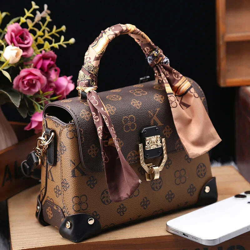 Light luxury brand women's handbag 2025 new autumn and winter high-end designer fashionable shoulder crossbody bag
