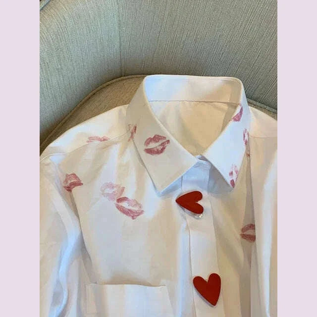 French Style Turn Down Collar Blouse Spring Print Heart Button White Long Sleeve Blusas Harajuku Unisex Loose Lip Shirt Women