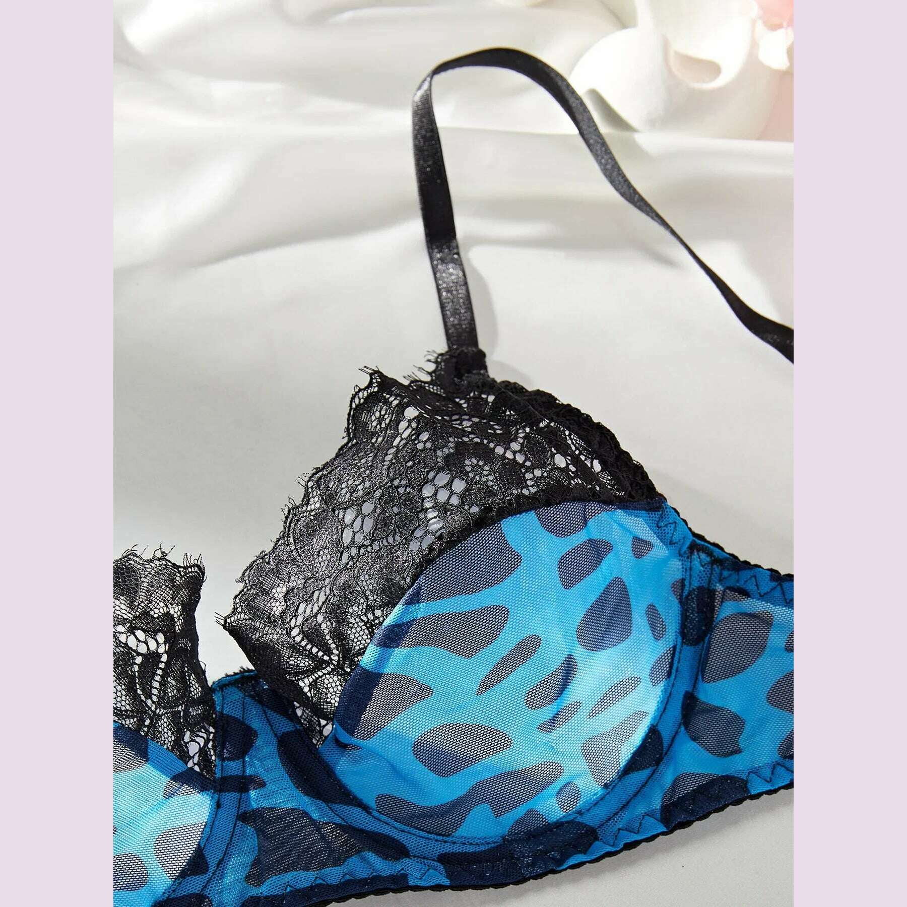 CHUANGERM Lace Women Sexy Leopard Mesh Lingerie Suits Hollow Out Splicing Underwear Garter Sensual Sheer Erotic Four-Piece Sets