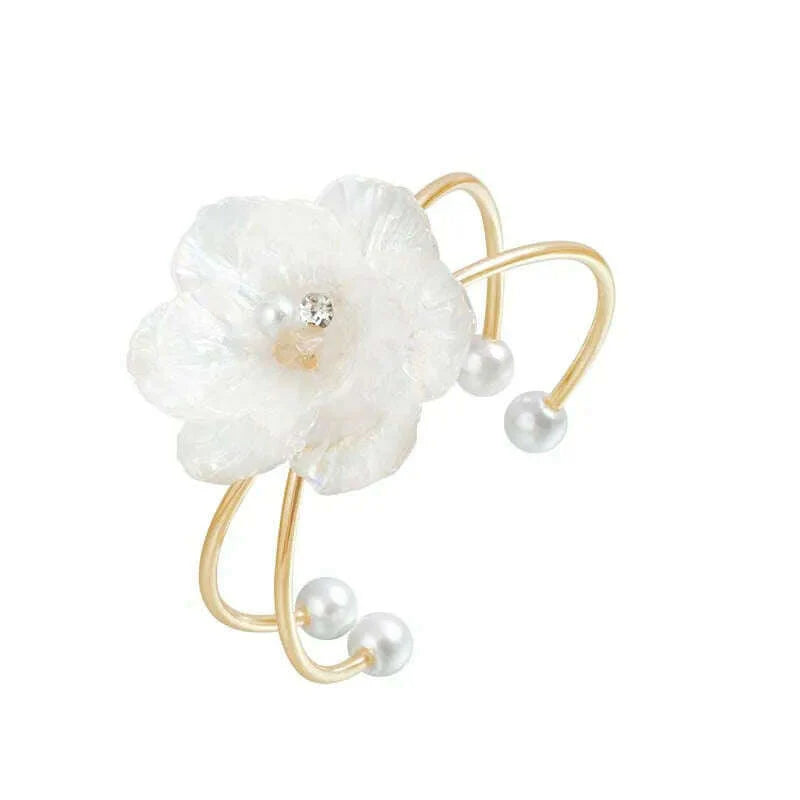 Creative Punk Flower Tassel Collar Necklaces for Women Elegant Crystal Colorful Petal Pendant Necklace Wedding Jewelry Set Gifts