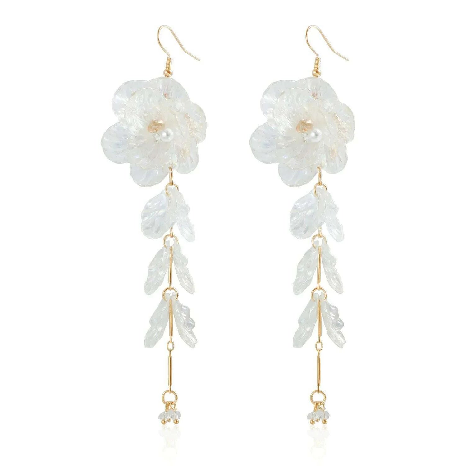 Creative Punk Torques Tassels Chain Necklace Women Elegant White Shell Flower Hanging Drop Earrings Wed Bridal Jewelry Set