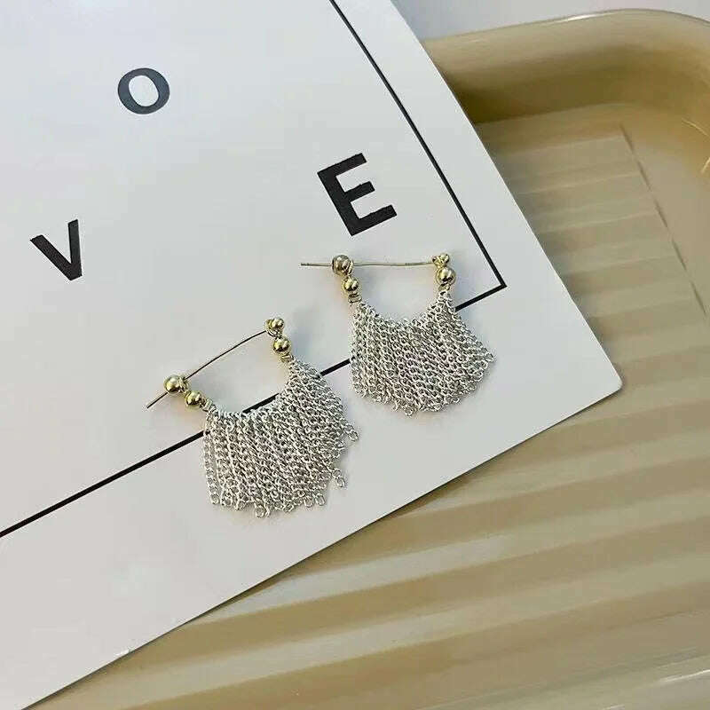 French Luxury Silver Color Chain Waterfall Tassel Long Earrings 2023 New Design Jewelry Party Women's Exaggerated Accessories
