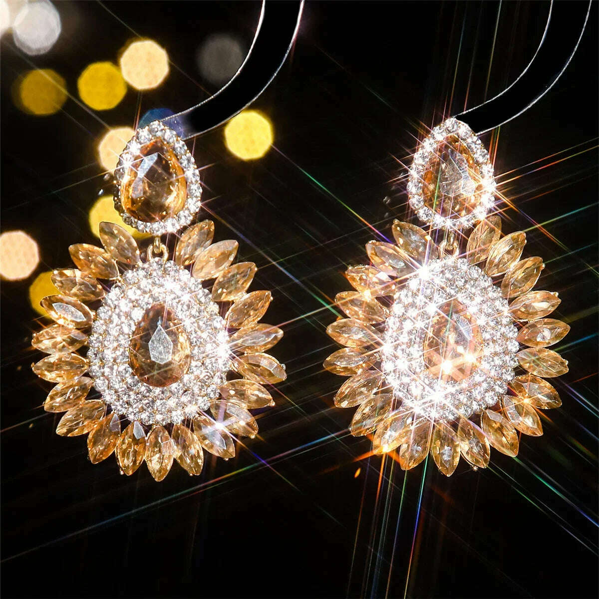 FYUAN Shine Pink Flower Crystal Drop Earrings Water Drop Geometric Rhinestones Earrings Women Fashion Jewelry