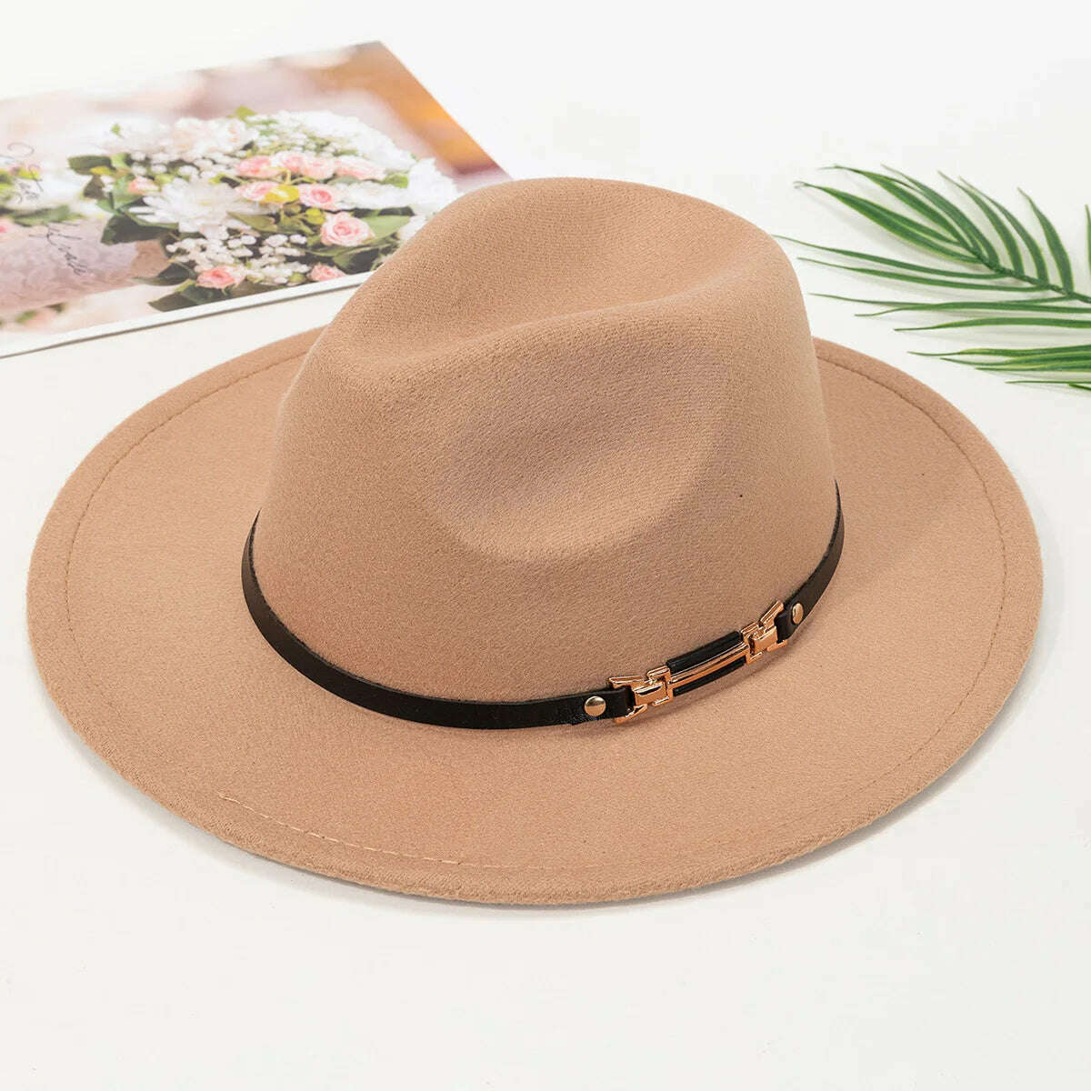 New Fashion Elegant Jazz Hat Woolen Hat Women's Spring Autumn Winter Woolen Fabric Vintage Literature Peaked cap