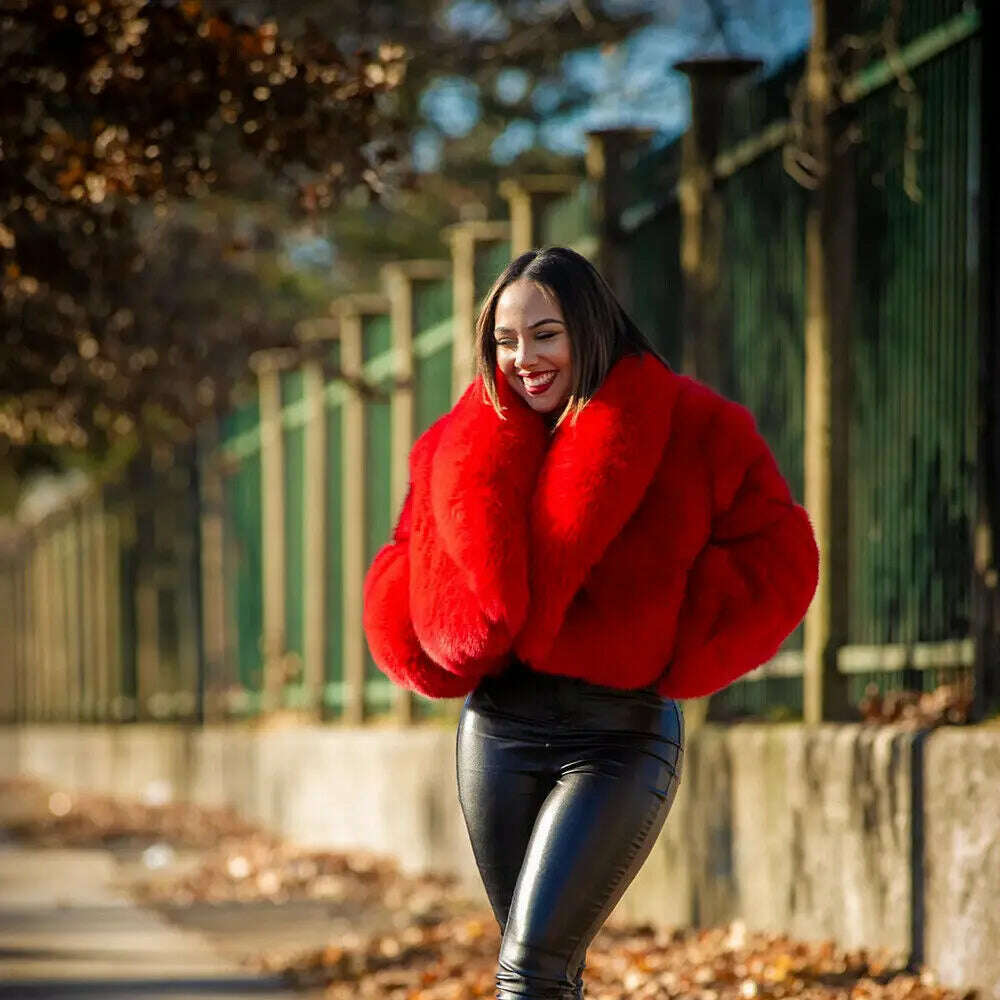 New Winter Real Fox Fur Short Coat Women Fashion Solid Full Pelt Warm Jacket Female Natural Fox Fur Shawl Collar Thick Overcoats