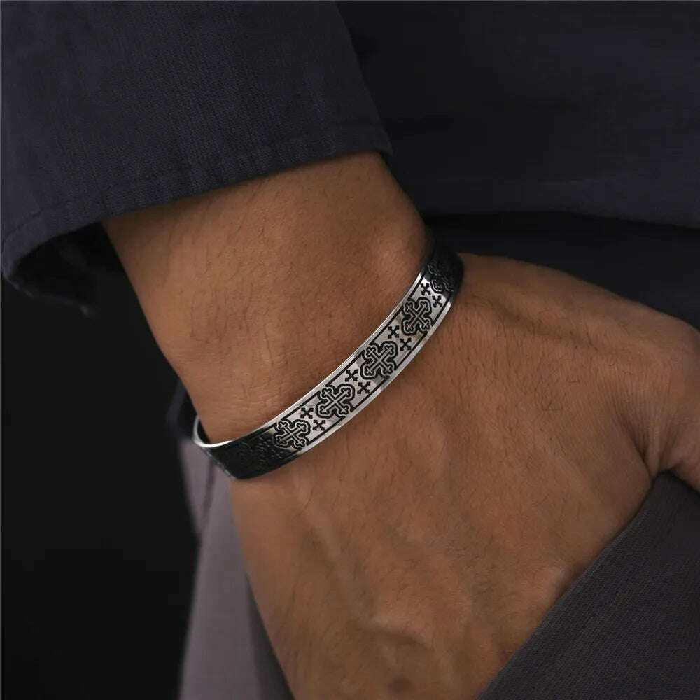 Skyrim Viking Triquetra Cuff Bangle for Women Men Stainless Steel Good Luck Amulet Vintage Celtics Irish Knots Bracelet Jewelry