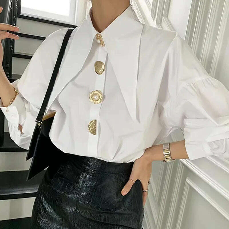 White Elegant Pearl Women Shirts Korean Sharp Corner Collar Loose Long Sleeve Ladies Blouse Y2k Fashion New Chic Female Tops