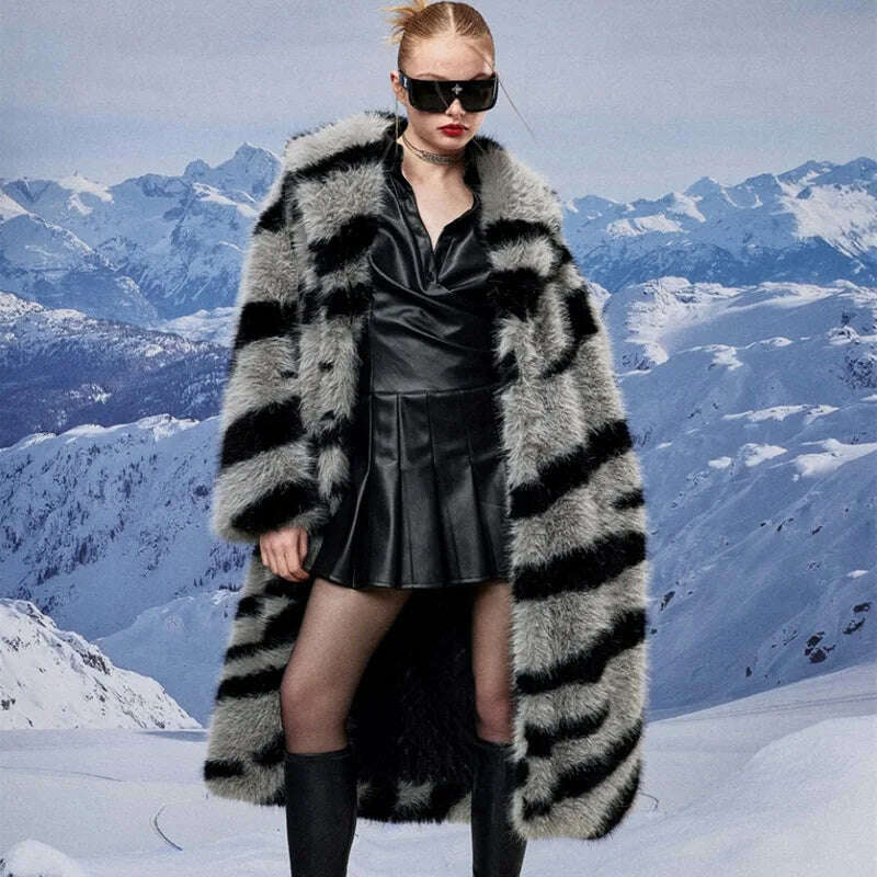 Zebra New Faux Fox Fur Coat Women Long 2024 Winter Imitation Wool Fur Jacket Thickened Warm Plush Overcoat Furry Fuzzy Outerwear