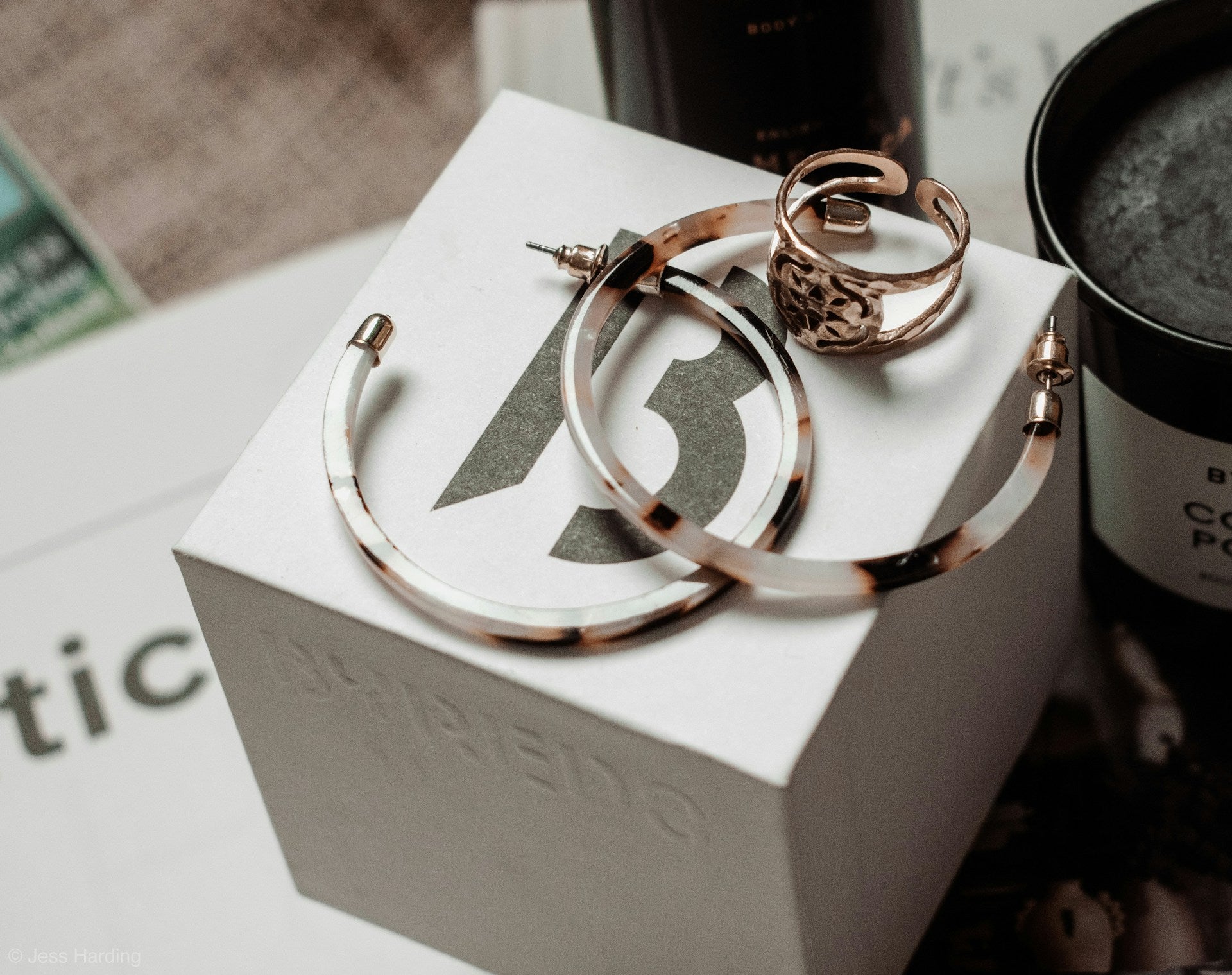 FASHION ACCESSORIES