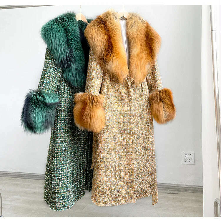 2022 Winter New Long Fur Coat Women's Fox Fur Large Fur Collar Tweed Coat
