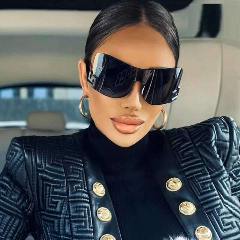 2023 New Fashion Brand Designer Luxury Oversized Rimless Sunglasses Women Men Vintage Punk Sun Glasses Trend One Piece Eyewear