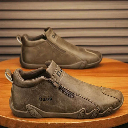 2025 New Casual shoe for Men Luxury Round Toe Men Ankle Boots Light Slip on Walking shoe Outdoor Comfor Men High Top Sneakers