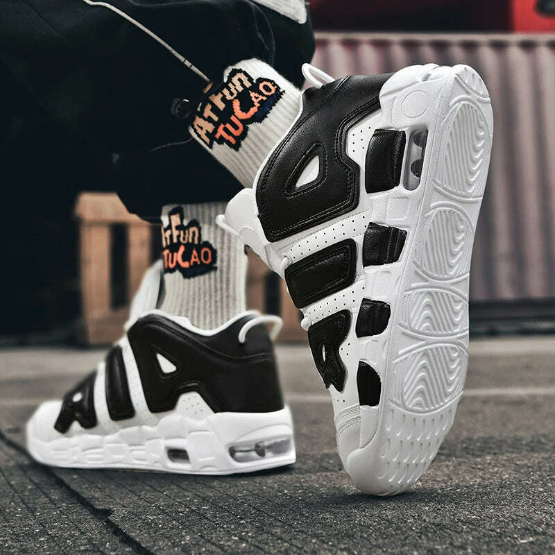 2025 Spring New Cushioned Anti-Shock Basketball Shoes for Teenagers, Student Anti-Slip Wear-Resistant Thick Sole Sports Shoes