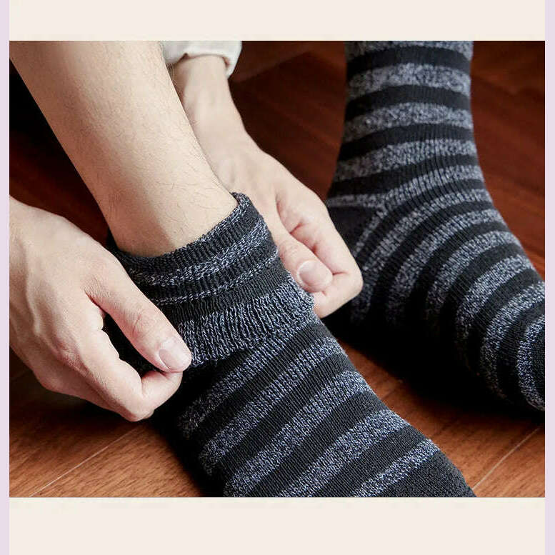 5pair Winter Thick Socks Men Super Thicker Solid Sock Striped Merino Wool Rabbit Socks Against Cold Snow Russia Winter Warm Sock