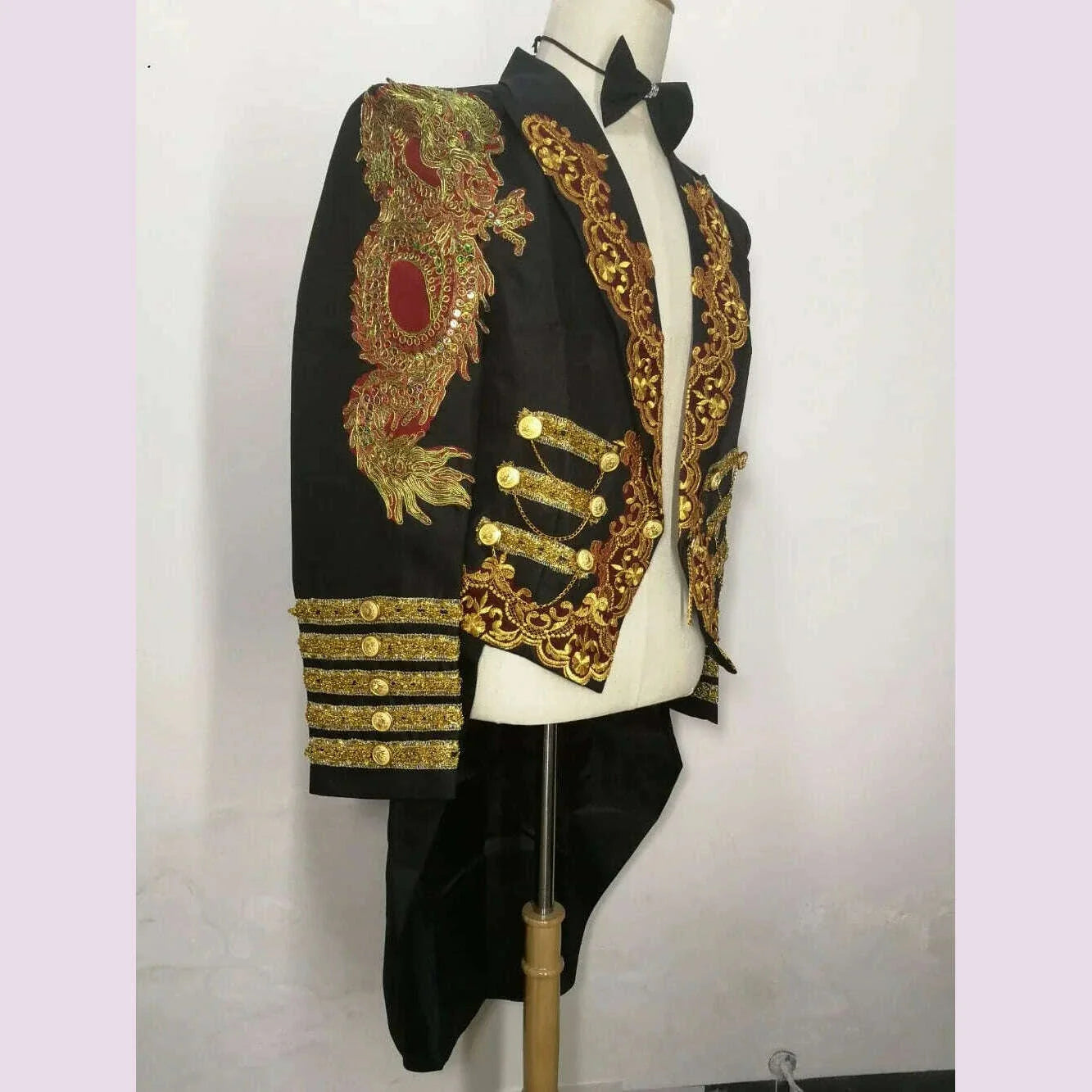 Court Tuxedo Magic Costume Black Red Blue Embroidery Long Tailcoat Blazers Bar Singer Host Stage Wear Wedding Suit Jackets