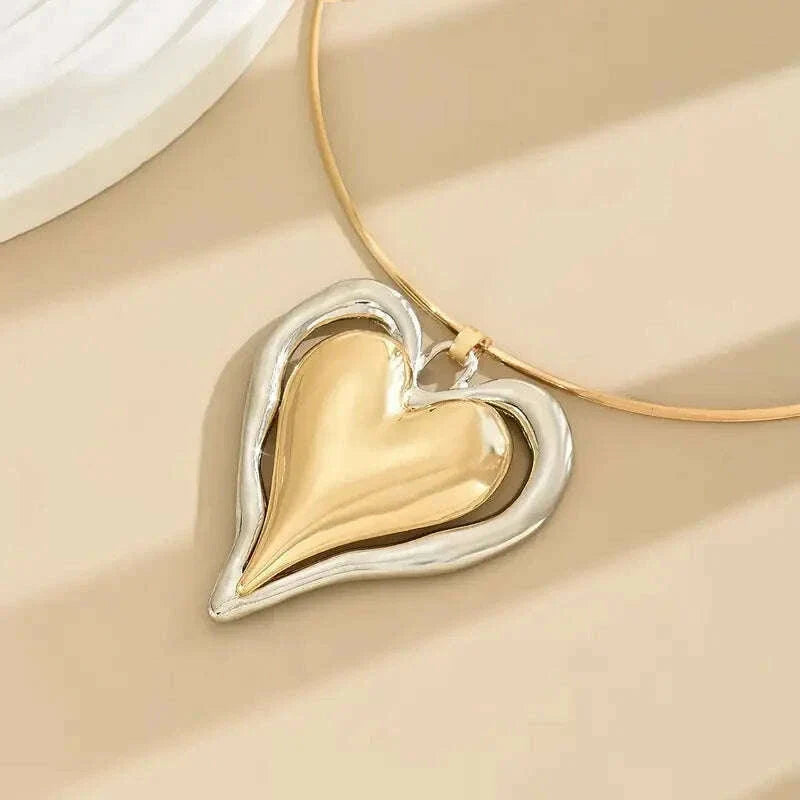 Punk Big Heart Pendant Collar Choker for Women Gold Color Charm Necklace Clavicle Chain Jewelry Ladies Trendy Party Gift