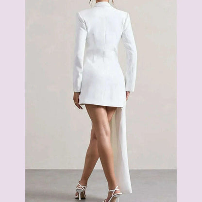 Yeezzi 2025 New Urban Female Black White High-low Notched Collar Blazer Office Ladies Fashion Buttoned Pocket Commute Outerwears