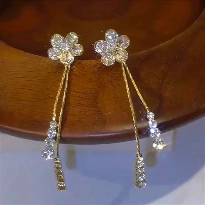New Sweet Zircon Flower Long Tassel Pendant Stud Earrings for Women Elegant Exquisite Temperament Girls Birthday Gift Jewelry