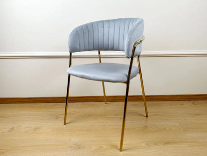 A Italian Style Modern Elegant White Cream Home Metal Legs Armrest Cafe Restaurant Chair Black Modern Velvet Dining Room Chairs