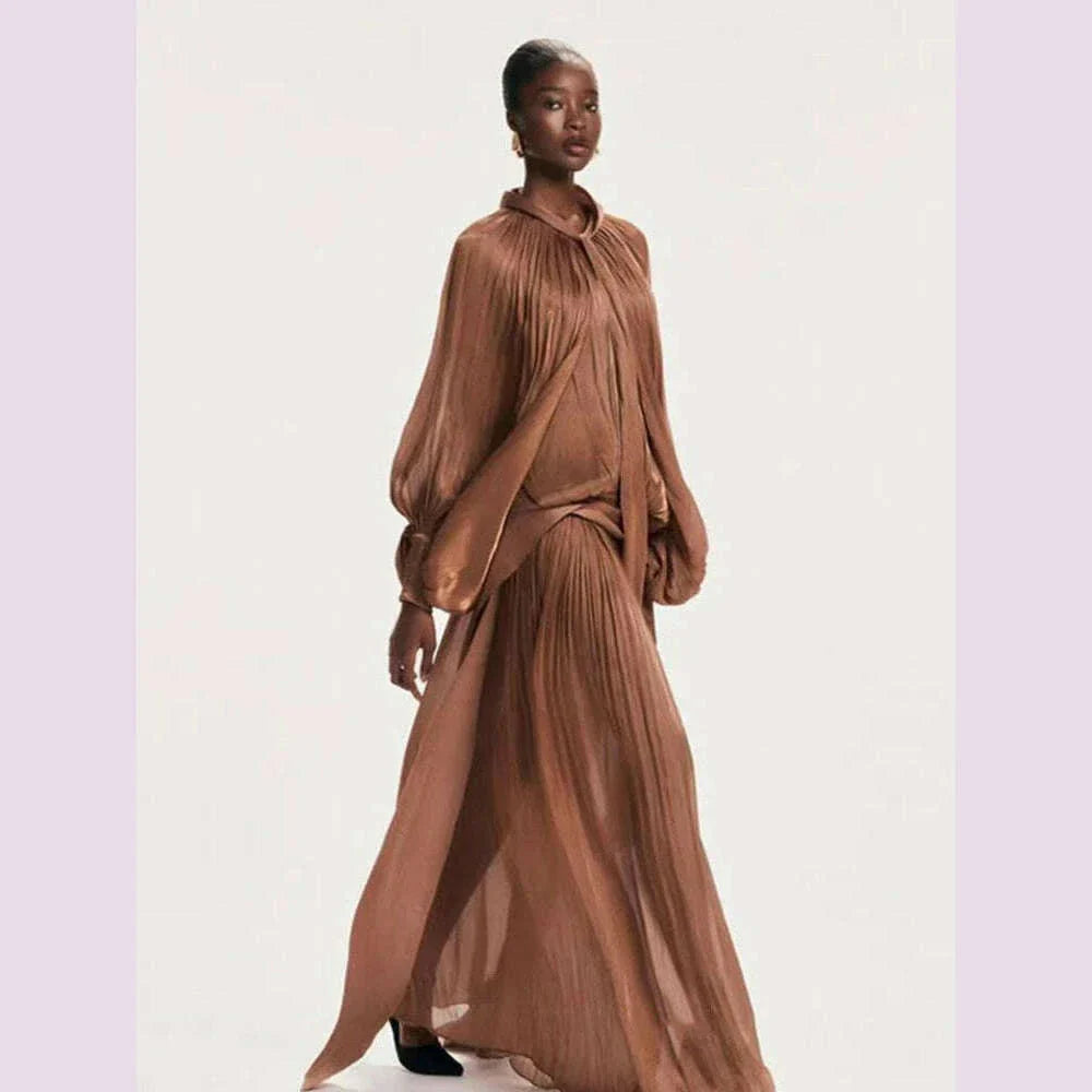 Spring 2025 women's vintage satin lanterny-sleeved sexy long dress with a leaky back, fashionable drape loose pleated skirt