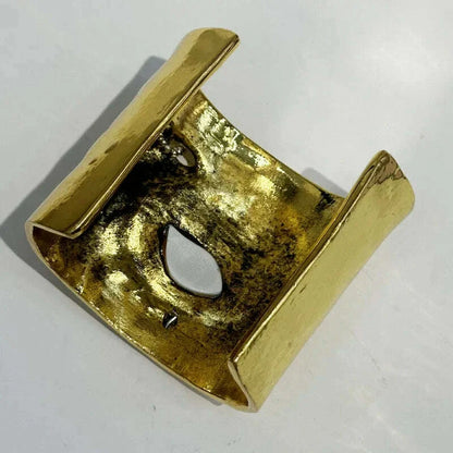 French niche advanced face three-dimensional nose eye bracelet light luxury fashion personality wide version bracelet