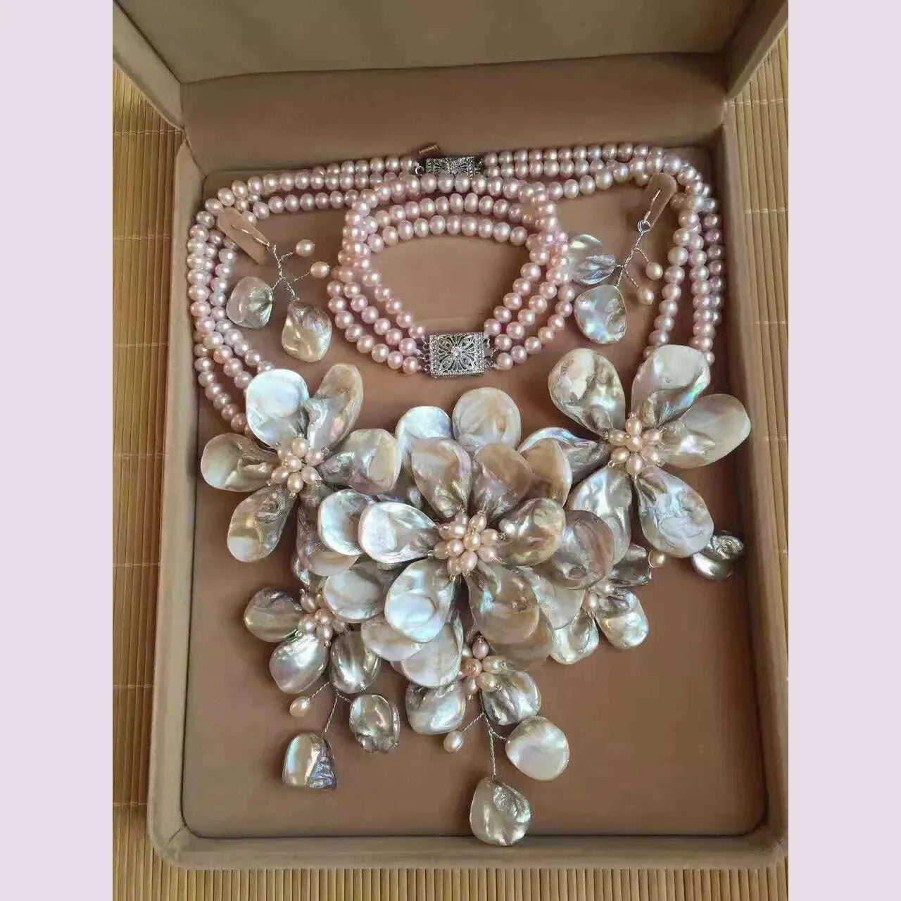 Women's 18" Pink Pearl and  White Shell Flower Statement Necklace and Bracelet Earring Set