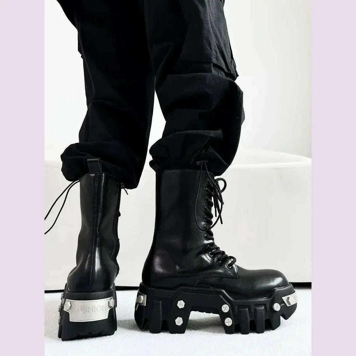 2025 Winter New Thick-soled High-top Locomotive Bulldozer Boots Men