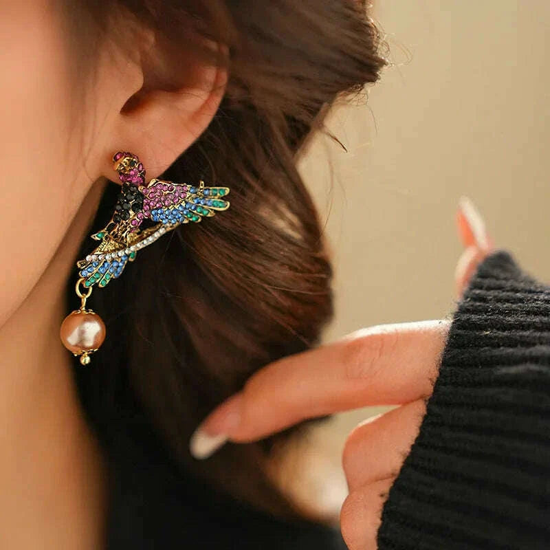 3 Pcs Colorful Birds Retro Necklace Earrings Sets Vintage Style Light Luxury Wedding Jewelry Christmas Gifts Wholesale