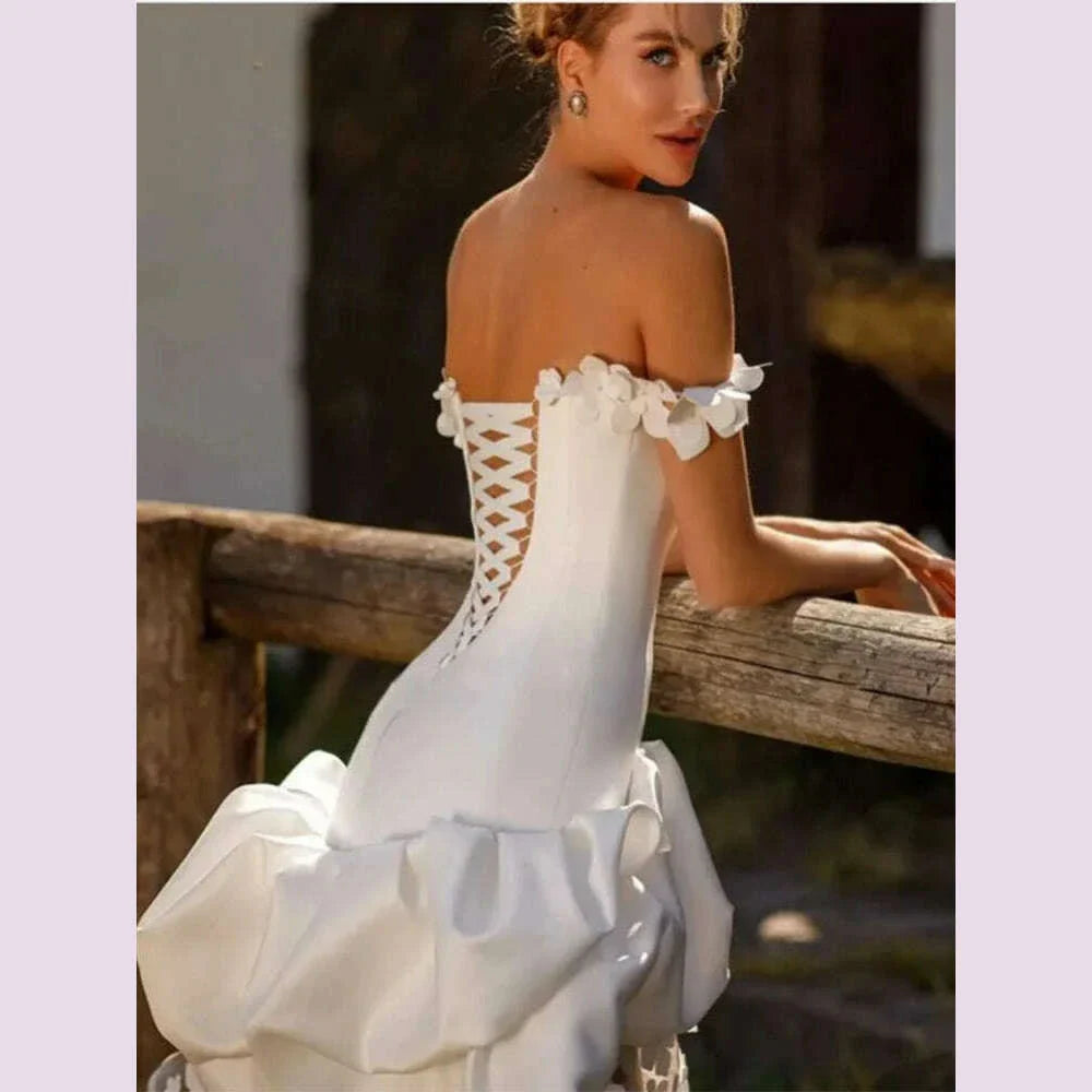 Sexy Strapless 3D Flower Off Shoulder Short Mermaid Wedding Dresses For Women  Tie Up Off Back Knee Length Homecoming Dress