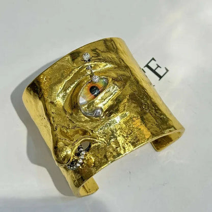 French niche advanced face three-dimensional nose eye bracelet light luxury fashion personality wide version bracelet