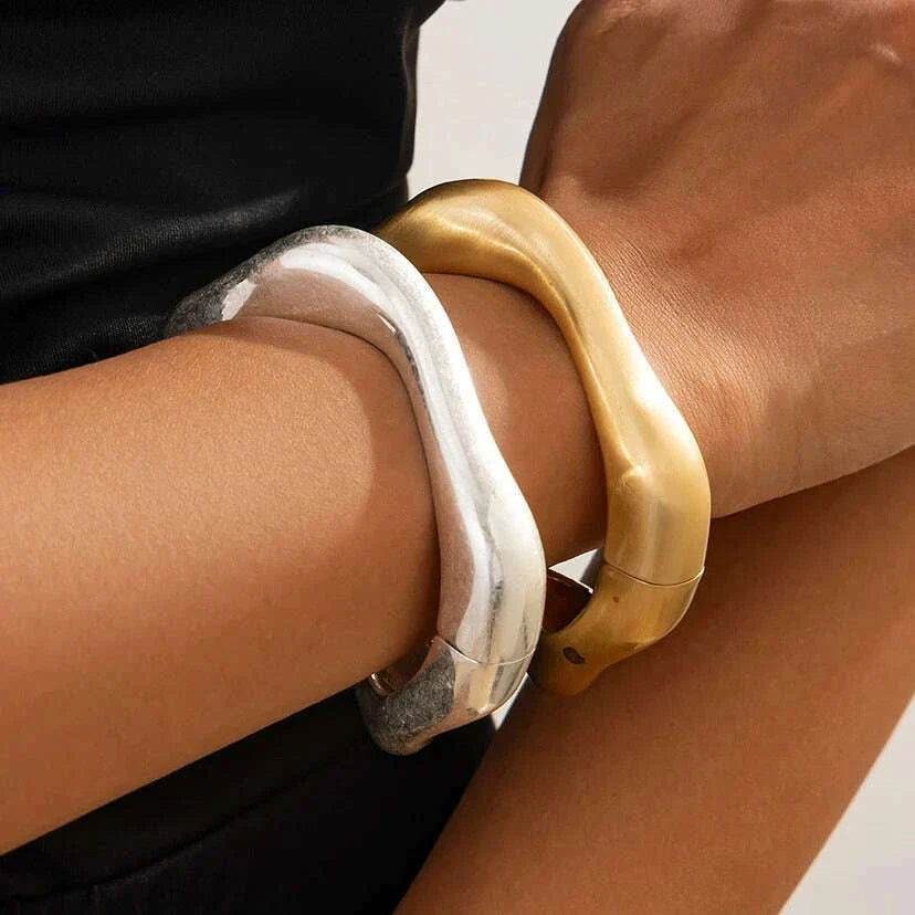 Ingemark Punk Creative Matte Irregular Heavy Metal Chunky Wide Cuff Bangles Women Goth Geometric Spring Bracelets Hand Jewelry