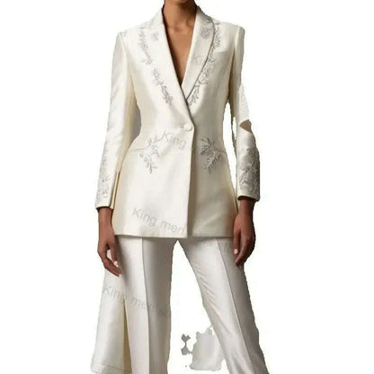 Beige Satin Women Office Suits Set Customized 2 Pieces Blazer+Pants Designer Beaded Appliqued Formal Business Prom Dress Jacket
