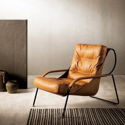 A Italian design living room chair modern metal iron saddle leather armchair Hotel bedroom leisure lounge chair