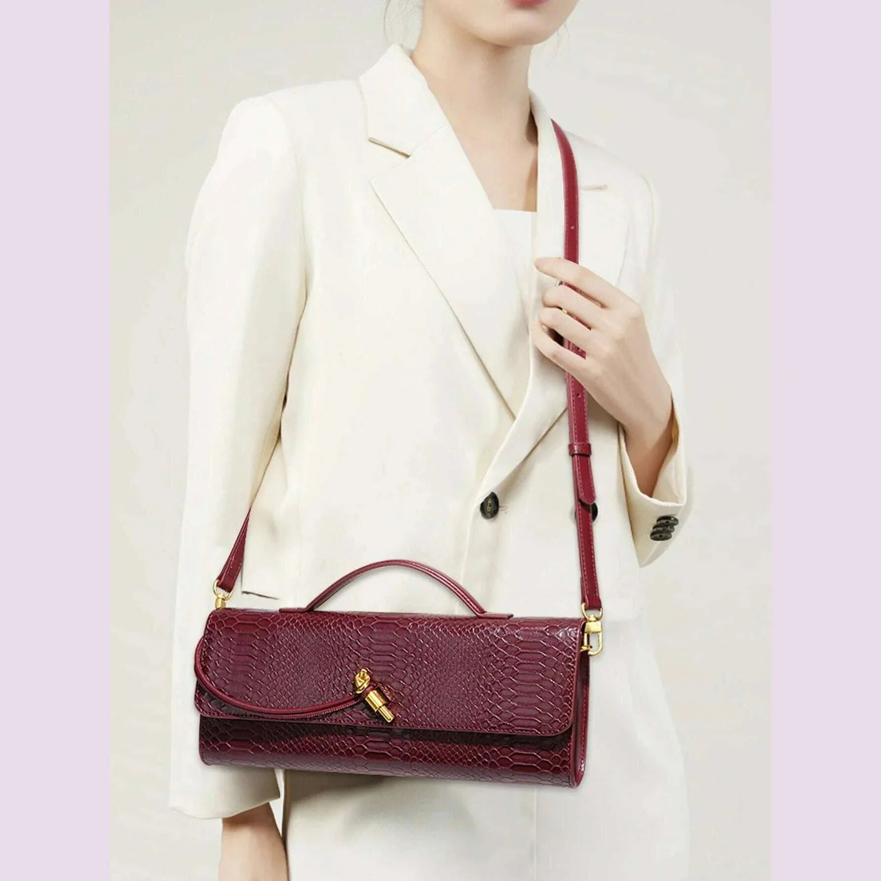 Burgundy bag cherry red envelope wine red envelope upscale new handbag European and American fashion crocodile flip hand organ b