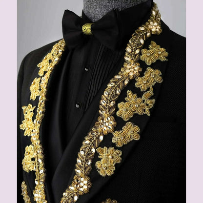 Luxury Men's Suits Tailored 2 Pieces Blazer Pants One Button Wedding Sheer Lapel Gold Appliques Diamonds Custom Made Plus Size