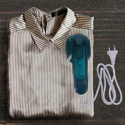 Portable Travel Steam Iron Mini Electric Steamer Handheld Ironing Machine Professional Garment Steamer For Use Lightweight