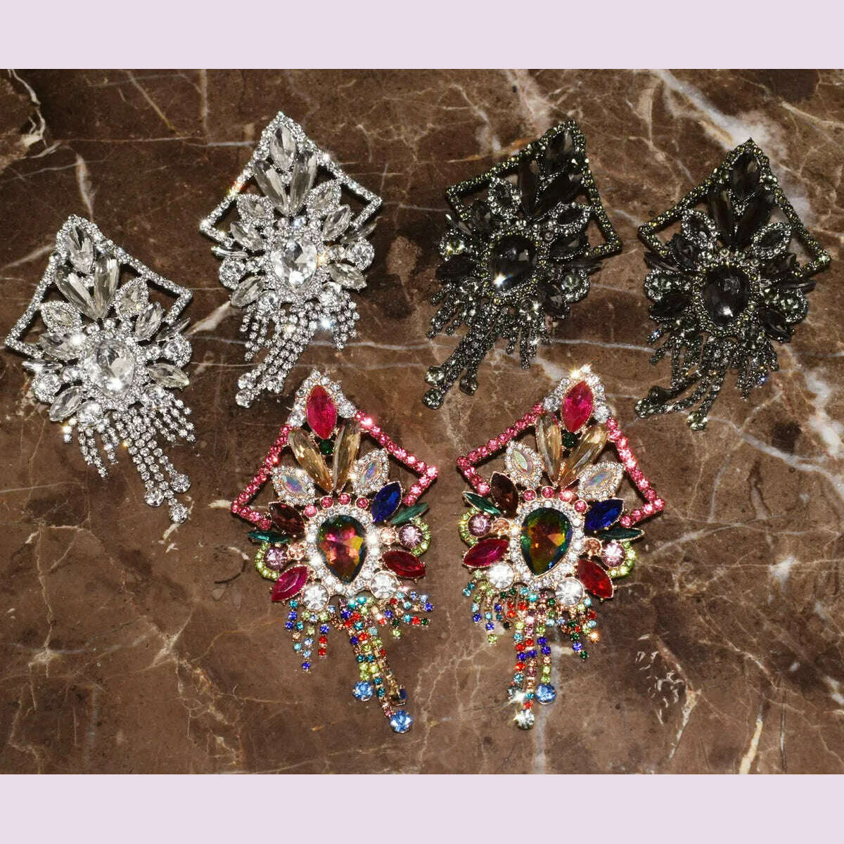 Baroque Styley Geogous Shiny Rhinestone Gems Dangle Earrings For Women Fashion Jewelry Party Show Statement Earrings Accessories