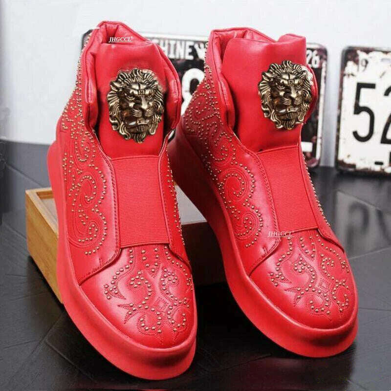Brand designer men's boots High quality thick low rivets leather loafers casual board shoes