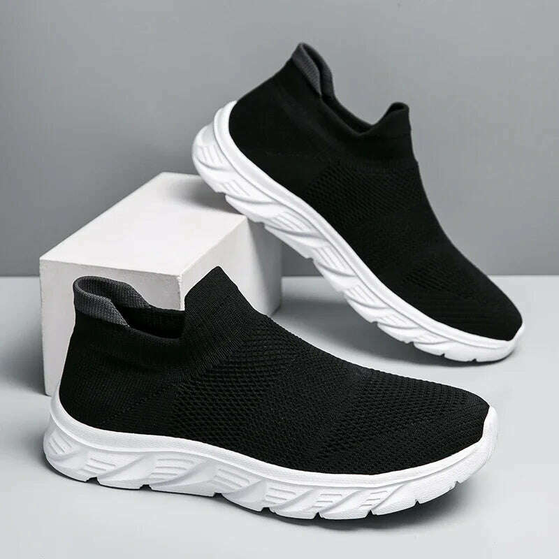 Breathable Men Casual Shoes Lightweight Male Vulcanized Shoes Outdoor Platform Men's Loafers Soft Mesh Flats Non-slip Sneakers