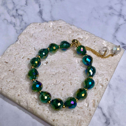 CARLIDANA New Artificial Austria Crystal Bracelet Fashion Shiny Stone Beads Elasticity Rope Strand Bracelets for Women Jewelry