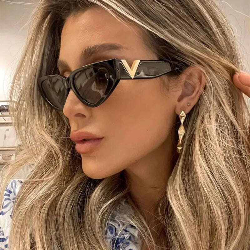 DYTYMJ Cat Eye Sunglasses Women Vintage Small Frame Eyewear for Women Luxury Brand Sun Glasses Women Gafas De Sol Mujer UV400