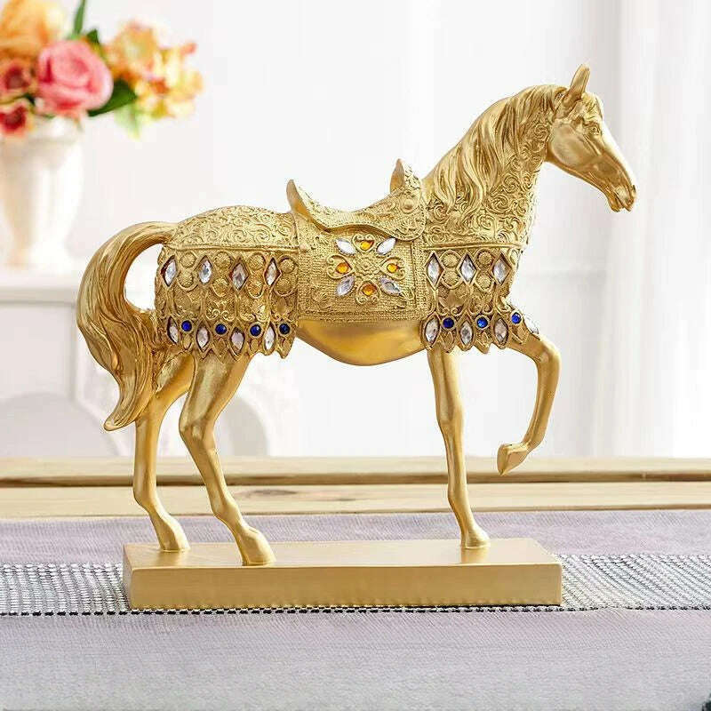 ERMAKOVA Retro War Horse Resin Golden Trotting Horse Statue Animal Sculpture Figurine Miniature Home Office Study Room Decor