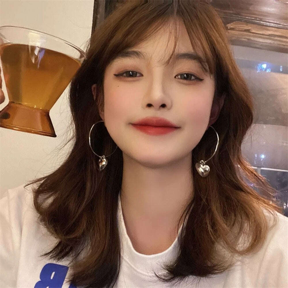 Exaggerated Fashionable Ring Hollow Heart Big Earrings Temperament Women's Jewelry Exquisite Heart-shaped Korean Earrings Gifts