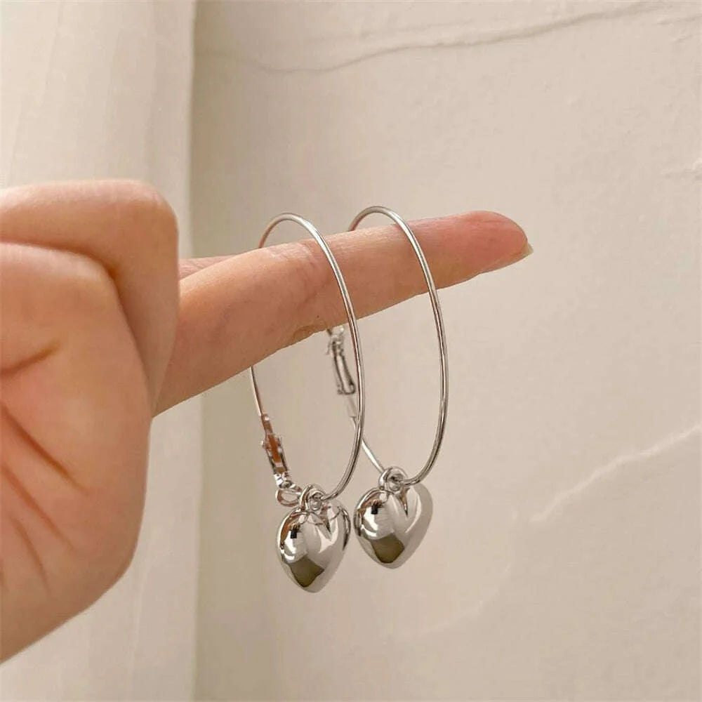 Exaggerated Fashionable Ring Hollow Heart Big Earrings Temperament Women's Jewelry Exquisite Heart-shaped Korean Earrings Gifts