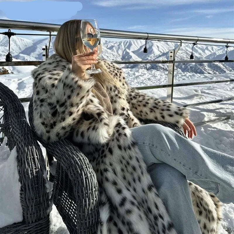 Exclusive Winter 2023 Long Belted Leopard Faux Fox Fur Coat Women Overcoats Ladies Stylish Street Fashion Fluffy Fox Fur Jacket