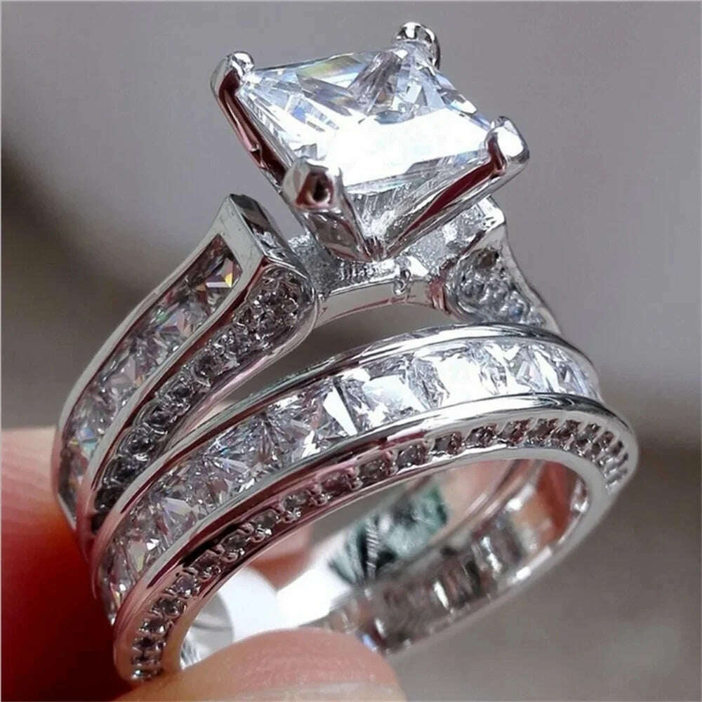 Fashion luxury new couple zircon ring romantic men and women wedding banquet accessories elegant temperament jewelry wholesale