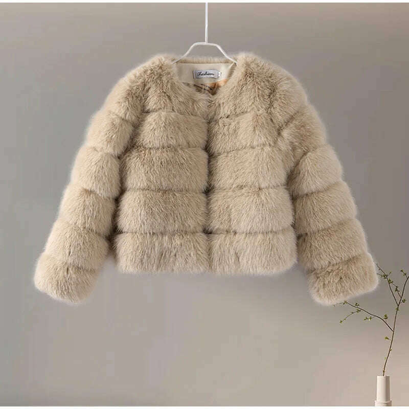 Faux Fur Short Coat Women Cropped Long Sleeve Artificial Fox Fur Jacket Women Winter Fluffy Top Thick Warm Furry Fur Outwears