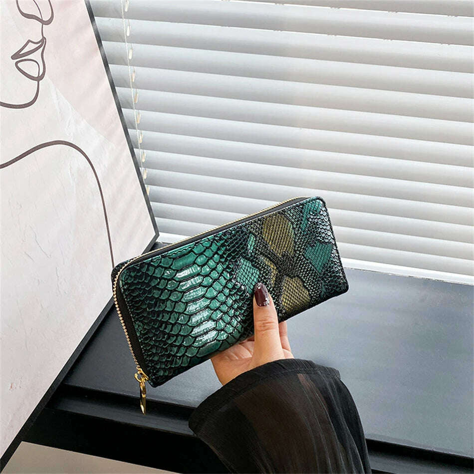 Female Coin Purse Crocodile Leather Long Women Wallet Serpentine Design Phone Purses for Ladies Cardholder Clutch Money Bag Sac