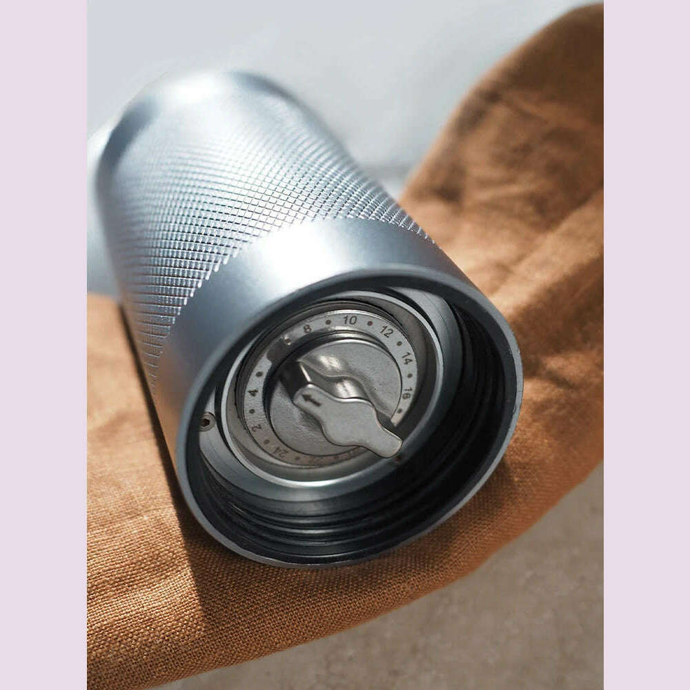 HiBREW Manual Coffee Grinder Portable High Quality Hand Grinder Mill Aluminium With Visual Bean Storage G4